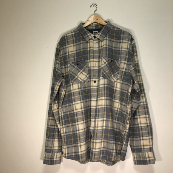 Reef Other - Reef mens bottom down plaid shirt cotton